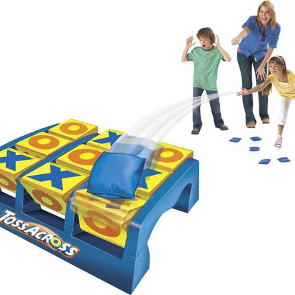 Mattel Games Toss Across Kids Outdoor Game, Bean Bag Throw for Camping & Family Nights, Get 3-in-a-Row for 2 to 4 Players