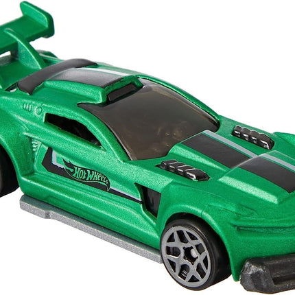 Hot Wheels Toy Cars & Trucks 20-Pack, Set of 20 1:64 Scale Vehicles for Play or Display, Instant Collection (Styles May Vary)