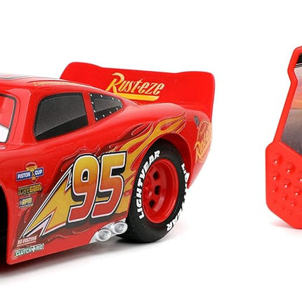Jada Toys Pixar Cars 1:24 Lightning McQueen RC Remote Control Car 2.4 GHz Red Toys for Kids