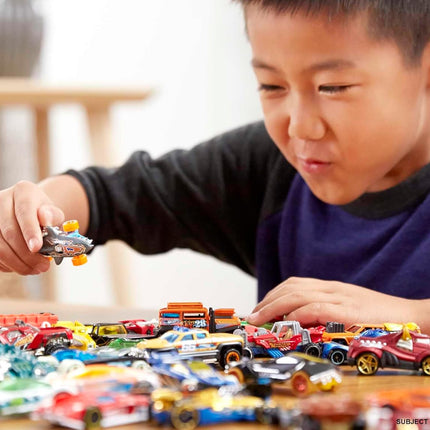 Hot Wheels Toy Cars & Trucks 20-Pack, Set of 20 1:64 Scale Vehicles for Play or Display, Instant Collection (Styles May Vary)