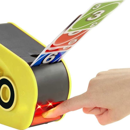 Mattel Games UNO Attack Game with Card Launcher Featuring Lights & Sounds, Plus Mega Hit Rule (Amazon Exclusive)